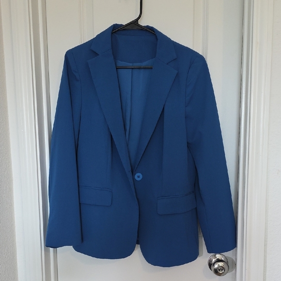 Chic Blue Single-Button Blazer - Picture 2 of 6